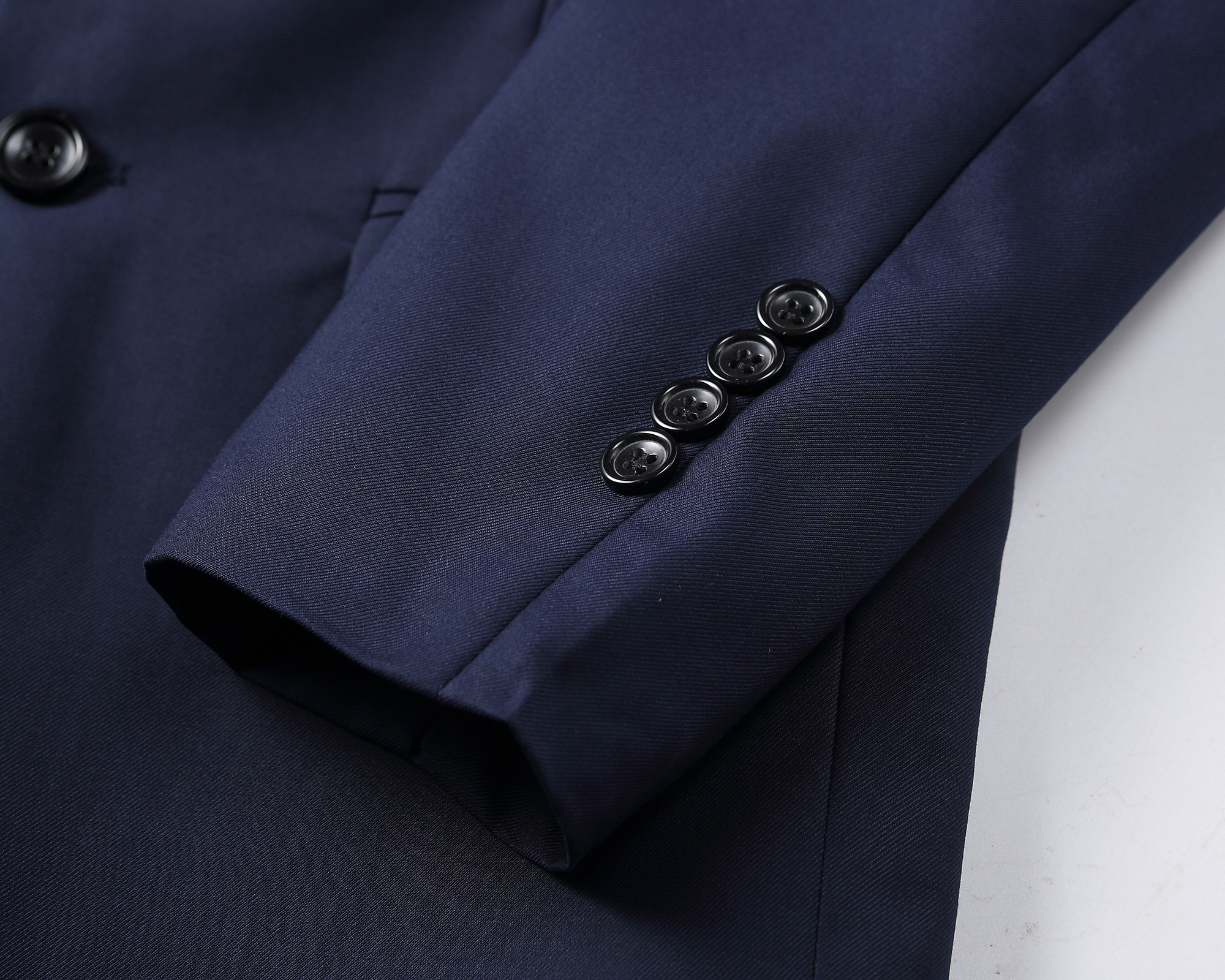 Moncler Business Suit